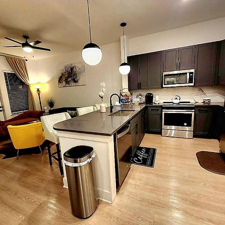 Luxury Oasis Bhm Apartment เบอร์มิงแฮม ภายนอก รูปภาพ