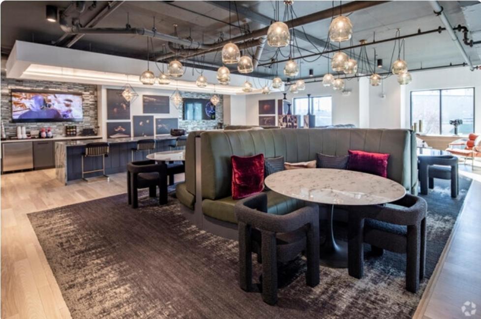Luxury Oasis Bhm Apartment เบอร์มิงแฮม ภายนอก รูปภาพ